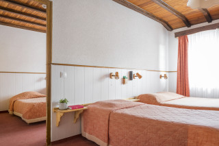 H. Petite Chaumière - © Giroud H. Petite Chaumière