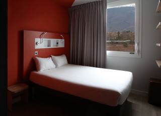 Ibis Budget Saint Genis Pouilly - © Lise Barbeau Cochet Ibis Budget Saint Genis Pouilly