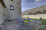 Terrasse supplémentaire.