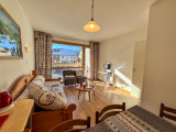 Living room/ Dining room