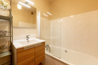 Bathroom - © Clévacances Bathroom