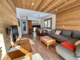 Living room / Dining room - © Thomas Baillard Living room / Dining room