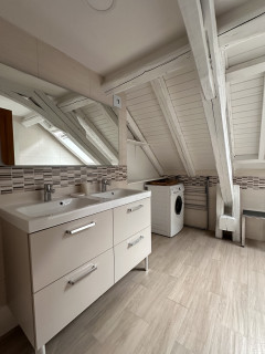 Salle de Bain 1 Salle de Bain 1