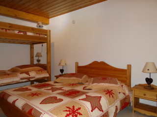 Chalet source hermine levrier - © HL Chalet source hermine levrier