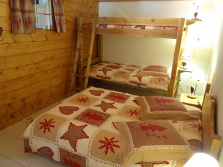 Chalet source hermine levrier - © HL Chalet source hermine levrier