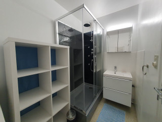 Bathroom - © Lude Bathroom