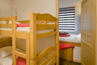 mountain corner and bunk beds