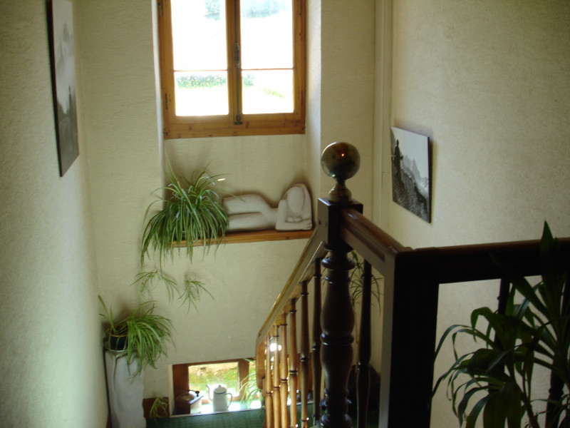 Escaliers communs d'accès au logement