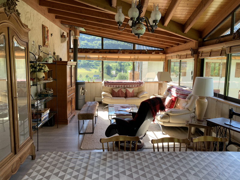 jardin d'hiver avec salon pour se détendre