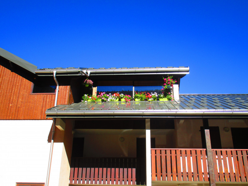 Vue en été sur véranda Vue en été sur véranda