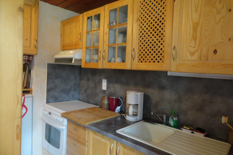 Fully equipped kitchen - © Clévacances Fully equipped kitchen